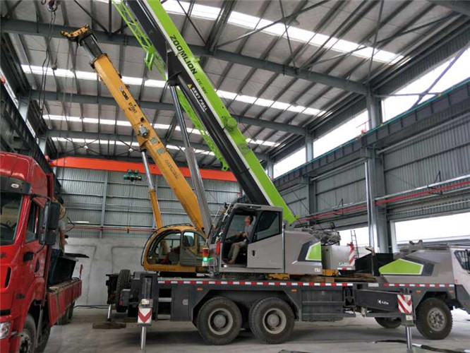 鄂州市高空车出租需要注意哪些安全事项？