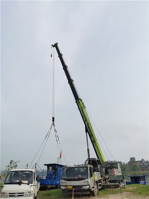 鄂州市桥梁建设吊装案例